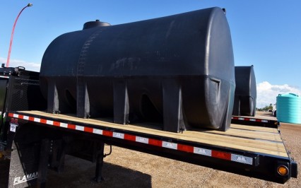 Heavy Duty Fertilizer Grade Water Tank (3,200 USG)